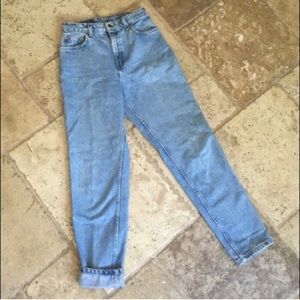Levi’s 551 High Waisted Mom Jeans